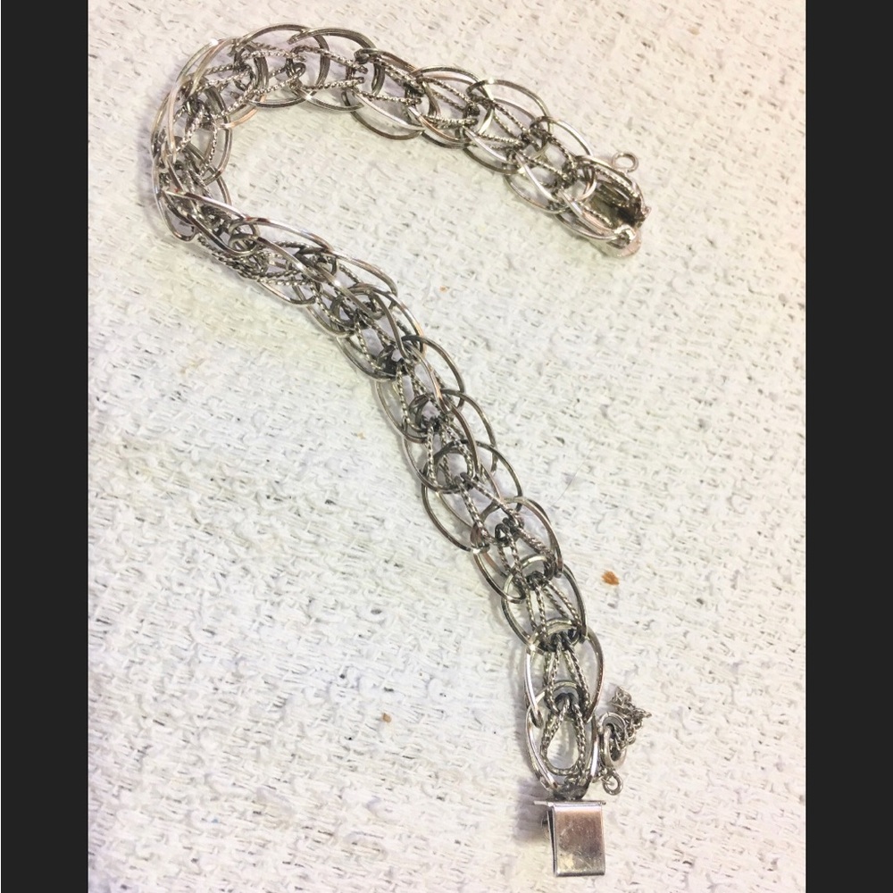 1717 Vtg Sterling Silver Vintage Charm Bracelet Interwoven Links View 5